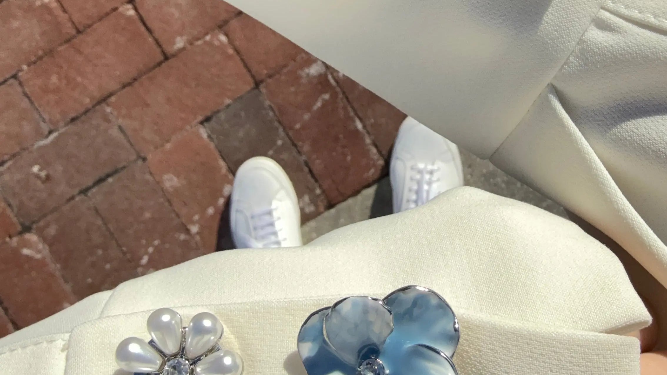 Cufflinks vs. Button Covers: Which One Is Right for Your Shirt?