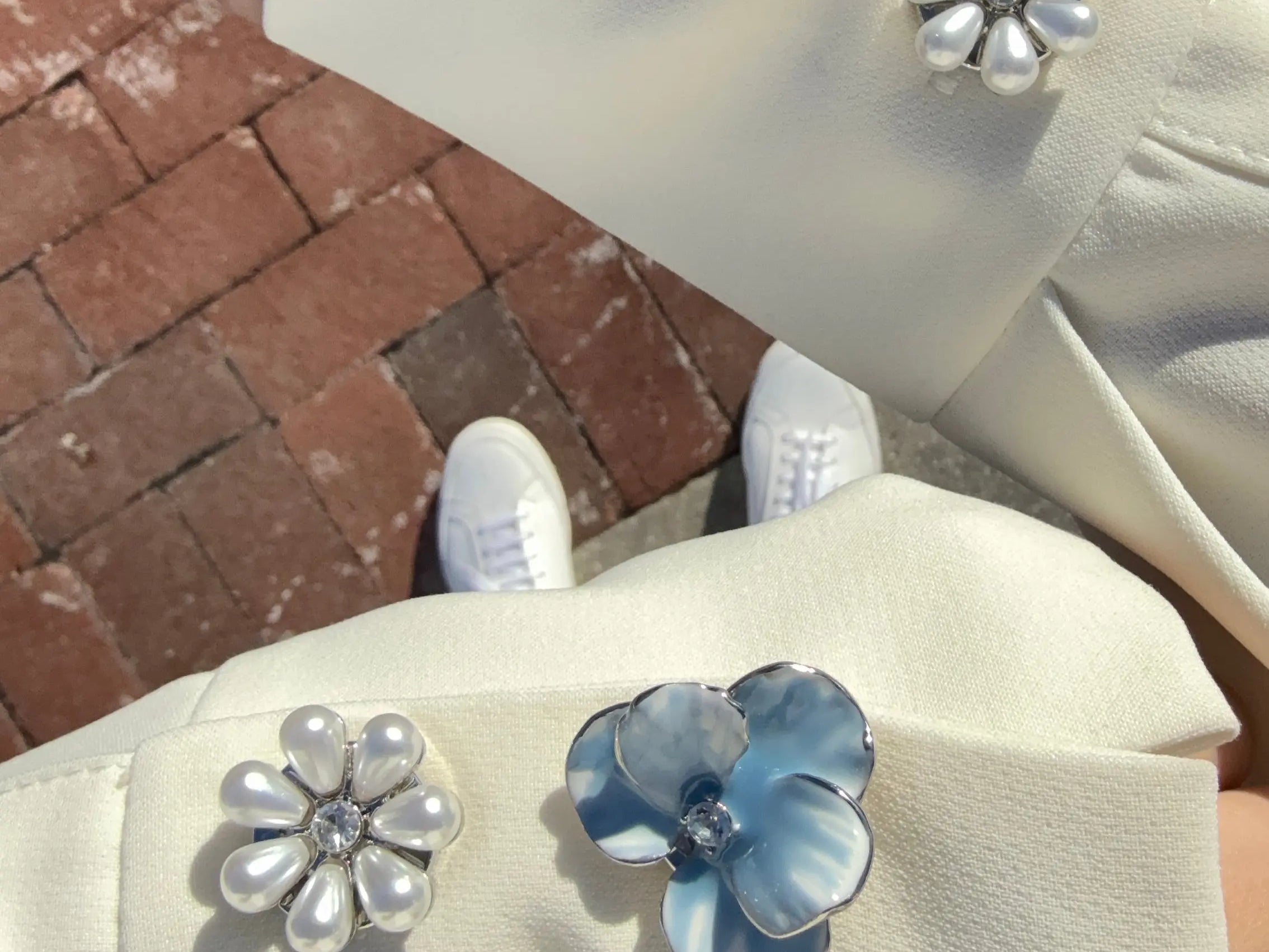 Cufflinks vs. Button Covers: Which One Is Right for Your Shirt?