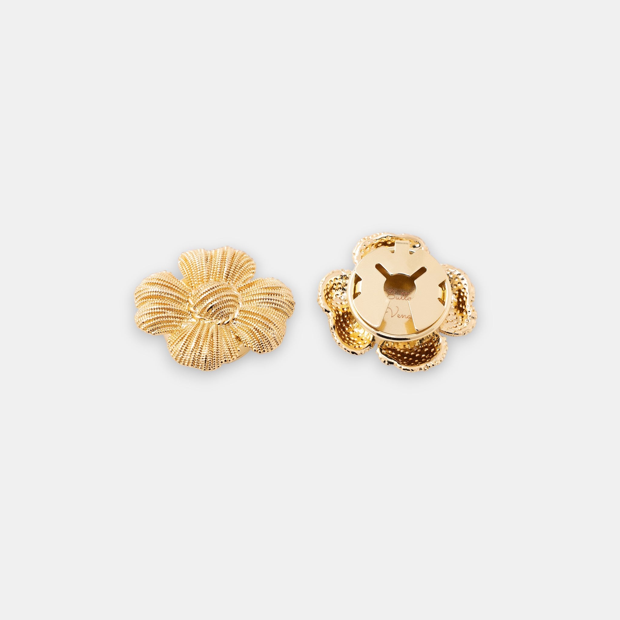 Aurelian Petals 18K gold-plated architectural clip-on button cover with deep-etched relief side