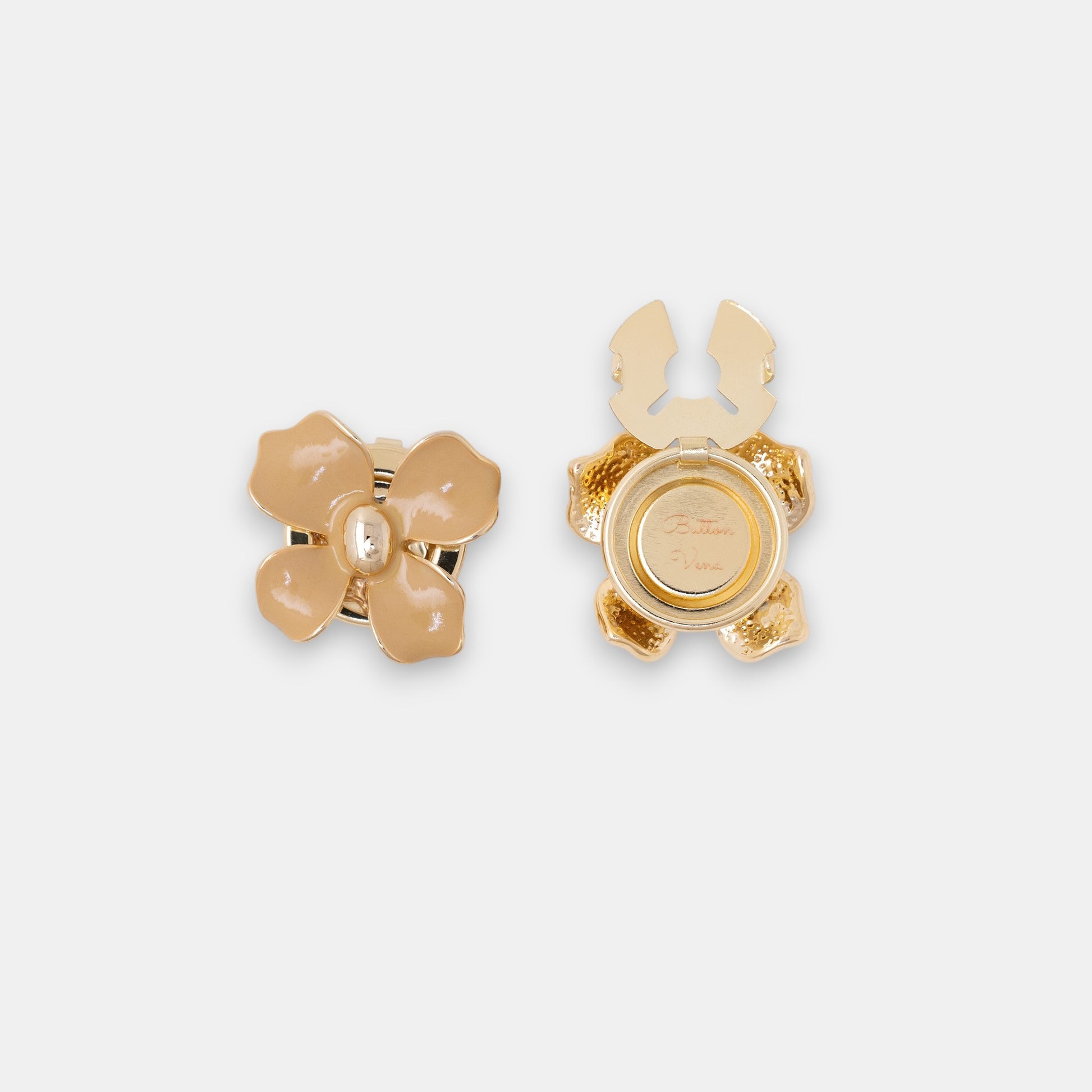 Retro Dahlia clip-on button covers in oat enamel and 14K gold plating front.