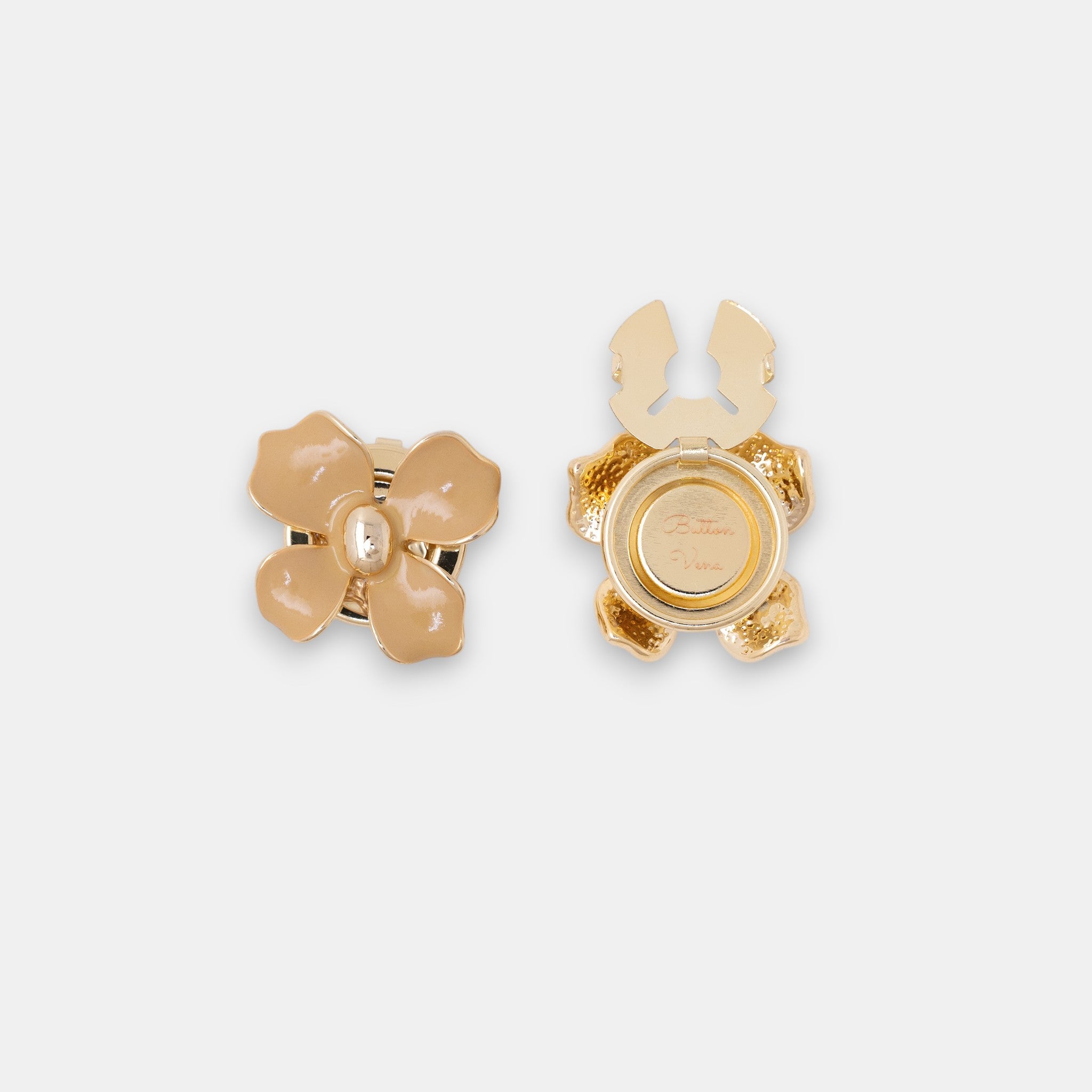 Retro Dahlia clip-on button covers in oat enamel and 14K gold plating front.
